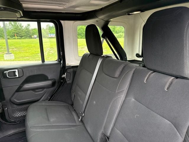 2018 Jeep Wrangler Unlimited Sahara 4x4