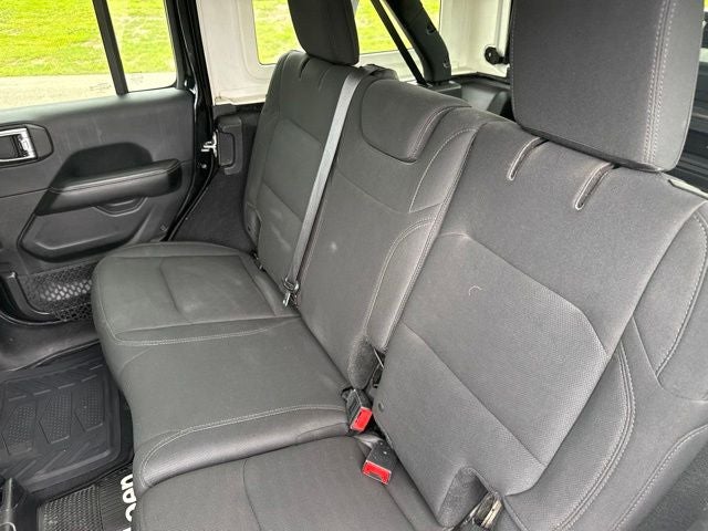2018 Jeep Wrangler Unlimited Sahara 4x4