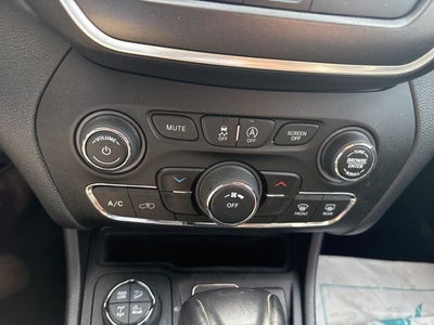 2020 Jeep Cherokee Trailhawk