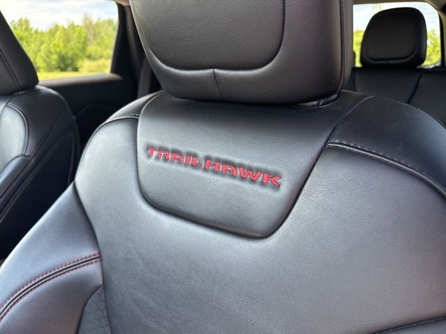 2020 Jeep Cherokee Trailhawk