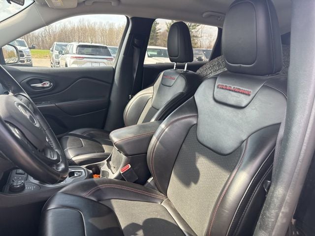 2020 Jeep Cherokee Trailhawk