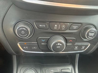 2020 Jeep Cherokee Altitude