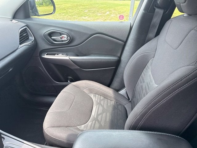 2022 Jeep Cherokee North