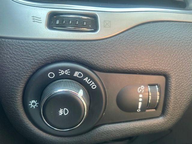 2022 Jeep Cherokee X 4x4