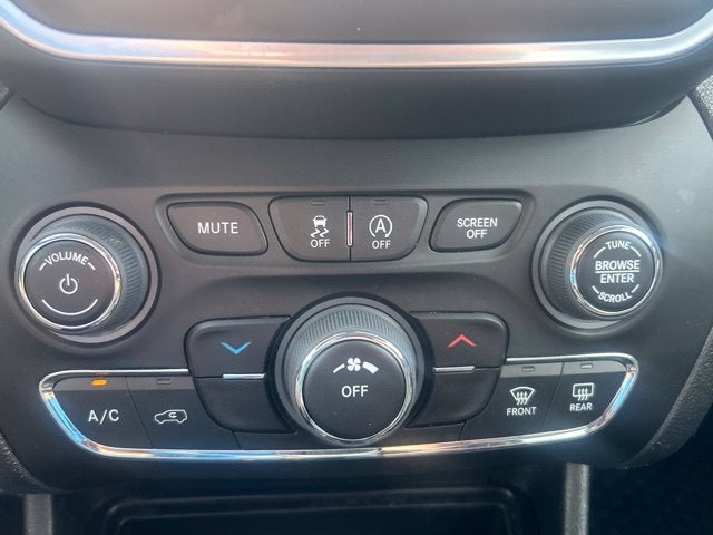 2022 Jeep Cherokee X 4x4
