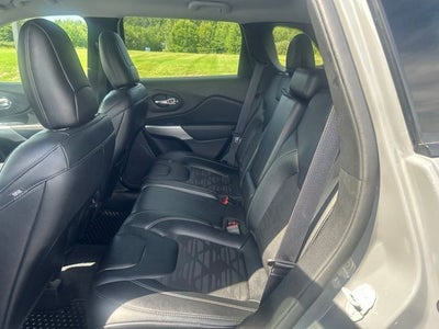 2022 Jeep Cherokee X 4x4