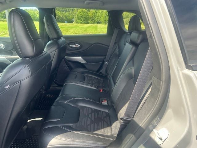 2022 Jeep Cherokee X 4x4