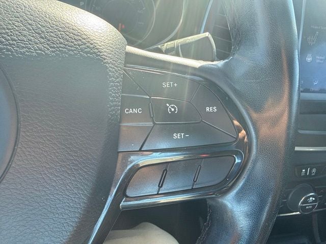 2021 Jeep Cherokee Altitude