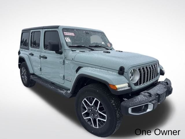 2024 Jeep Wrangler 4-Door Sahara