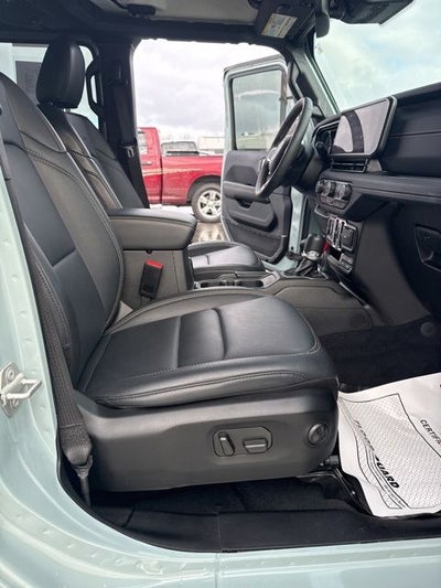 2024 Jeep Wrangler 4-Door Sahara