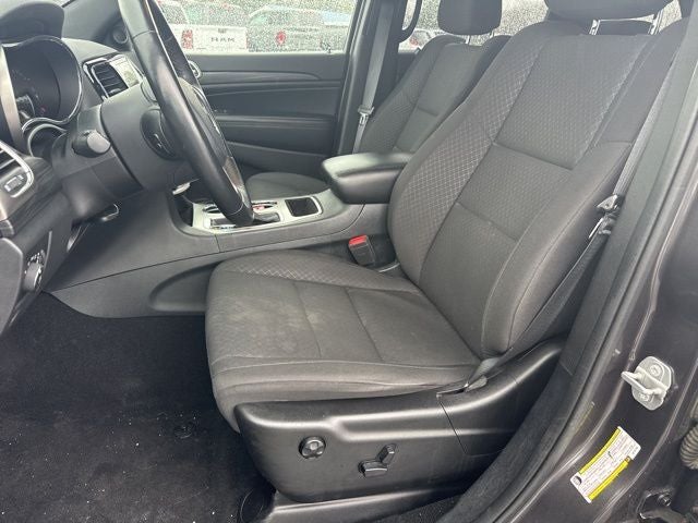 2019 Jeep Grand Cherokee Laredo E