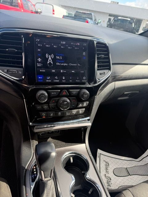 2020 Jeep Grand Cherokee Upland