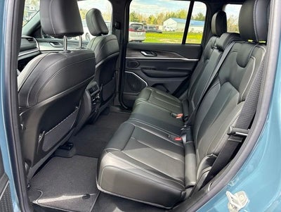 2026 Jeep Grand Cherokee GRAND CHEROKEE LIMITED 4X4