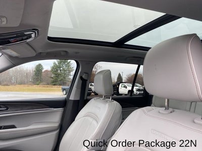 2022 Jeep Grand Cherokee Overland 4x4