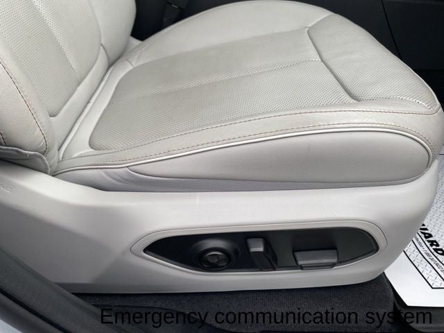 2022 Jeep Grand Cherokee Overland 4x4