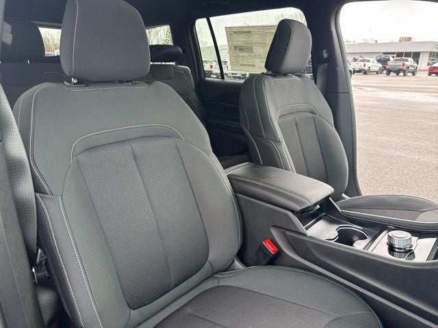 2026 Jeep Grand Cherokee GRAND CHEROKEE L LAREDO X 4X4