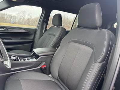 2026 Jeep Grand Cherokee GRAND CHEROKEE L LAREDO X 4X4