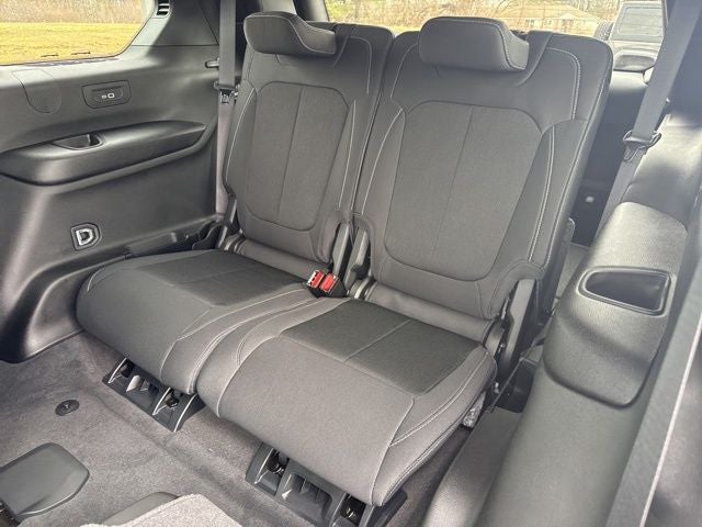 2026 Jeep Grand Cherokee GRAND CHEROKEE L LAREDO X 4X4