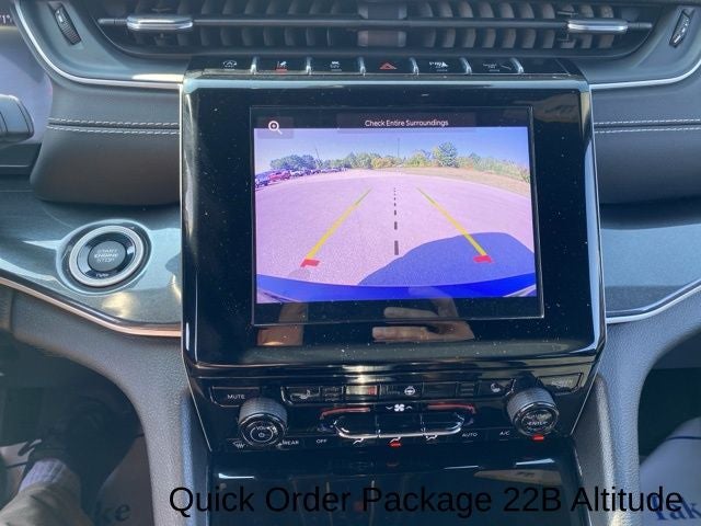 2022 Jeep Grand Cherokee L Altitude 4x4