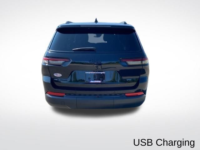 2022 Jeep Grand Cherokee L Altitude 4x4