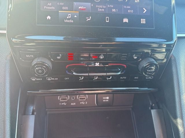 2026 Jeep Grand Cherokee GRAND CHEROKEE L LAREDO X 4X4