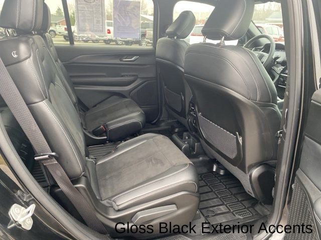 2025 Jeep Grand Cherokee L Altitude X 4x4