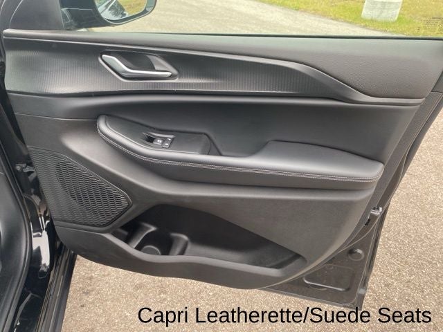 2025 Jeep Grand Cherokee L Altitude X 4x4