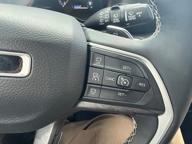 2023 Jeep Grand Cherokee L Limited 4x4