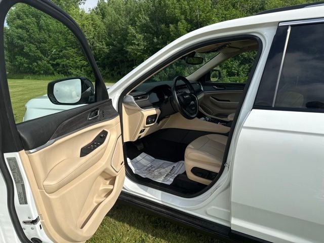2022 Jeep Grand Cherokee L Limited 4x4