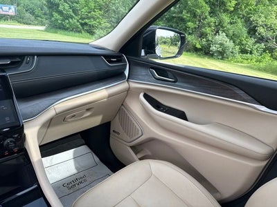 2022 Jeep Grand Cherokee L Limited 4x4