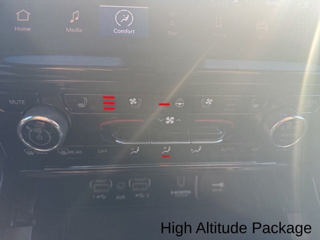 2023 Jeep Grand Cherokee L Summit Reserve 4x4