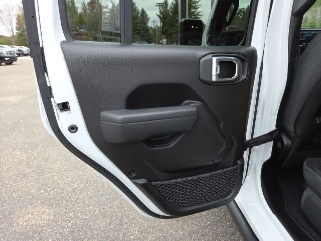 2024 Jeep Wrangler 4-Door Rubicon