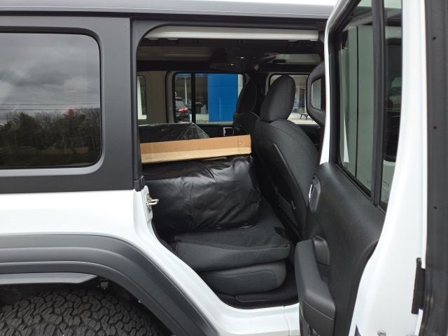 2024 Jeep Wrangler 4-Door Rubicon