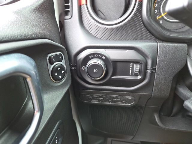 2024 Jeep Wrangler 4-Door Rubicon