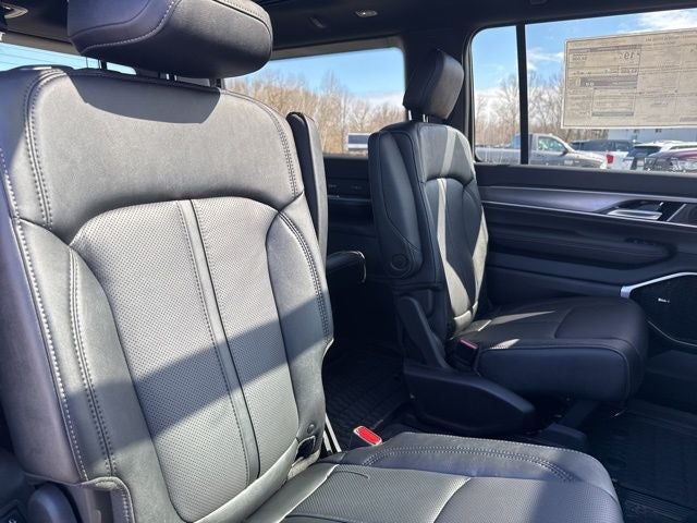 2026 Jeep Grand Wagoneer GRAND WAGONEER LIMITED ALTITUDE 4X4