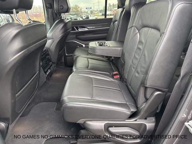 2022 Jeep Wagoneer Series II 4x4