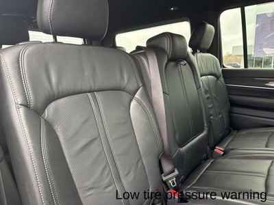 2022 Jeep Wagoneer Series II 4x4