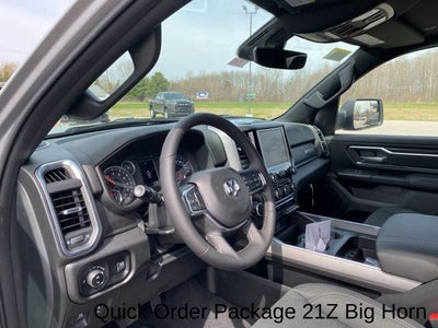 2025 RAM Ram 1500 RAM 1500 BIG HORN CREW CAB 4X4 5'7' BOX