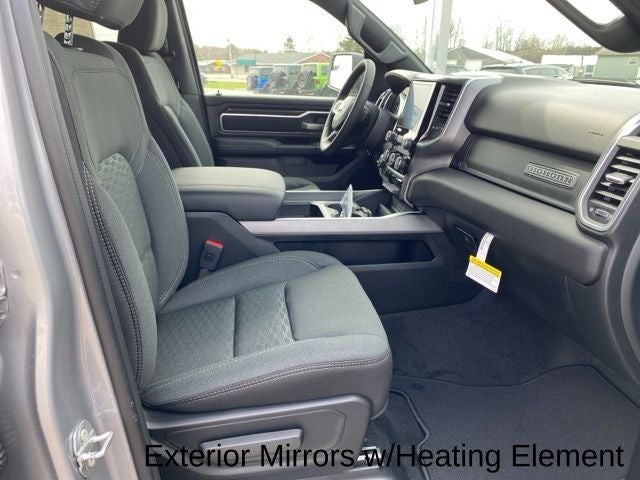 2025 RAM Ram 1500 RAM 1500 BIG HORN CREW CAB 4X4 5'7' BOX