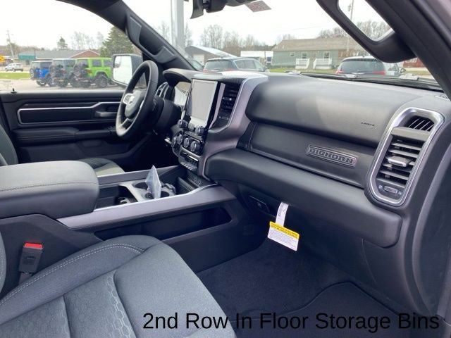 2025 RAM Ram 1500 RAM 1500 BIG HORN CREW CAB 4X4 5'7' BOX