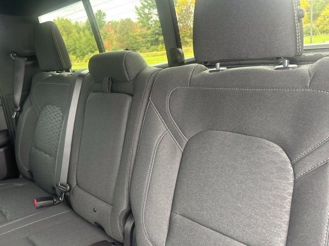 2027 RAM Ram 1500 RAM 1500 BIG HORN CREW CAB 4X4 5'7' BOX