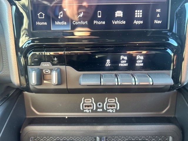 2027 RAM Ram 1500 RAM 1500 LARAMIE CREW CAB 4X4 5'7' BOX