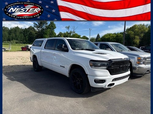 2021 RAM 1500 Laramie Crew Cab 4x4 5'7' Box