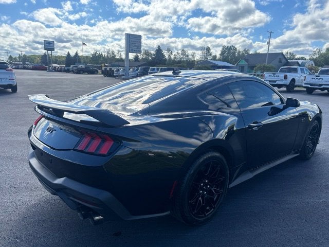 2025 Ford Mustang GT Premium Fastback