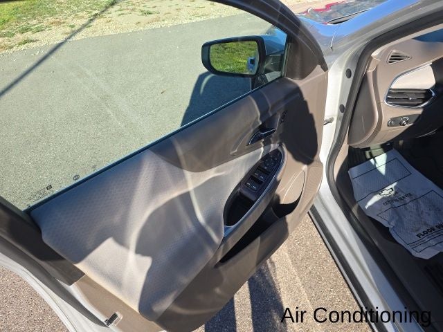 2020 Chevrolet Malibu FWD LT