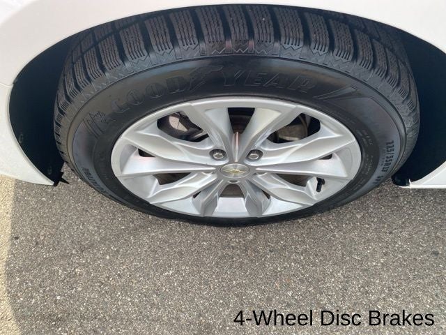 2020 Chevrolet Malibu FWD LT