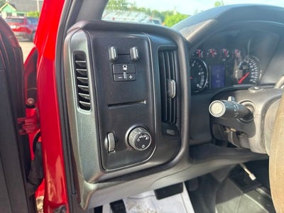 2016 Chevrolet Silverado 3500HD Chassis WT
