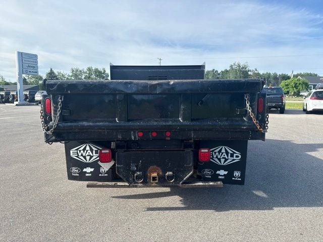 2016 Chevrolet Silverado 3500HD Chassis WT