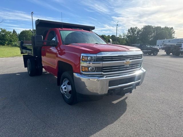 2016 Chevrolet Silverado 3500HD Chassis WT