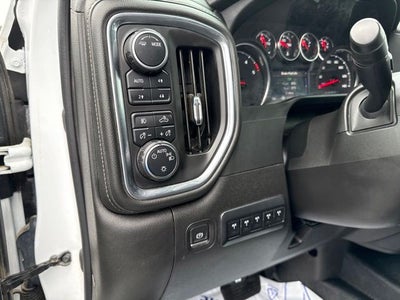 2022 Chevrolet Silverado 3500HD Chassis LT